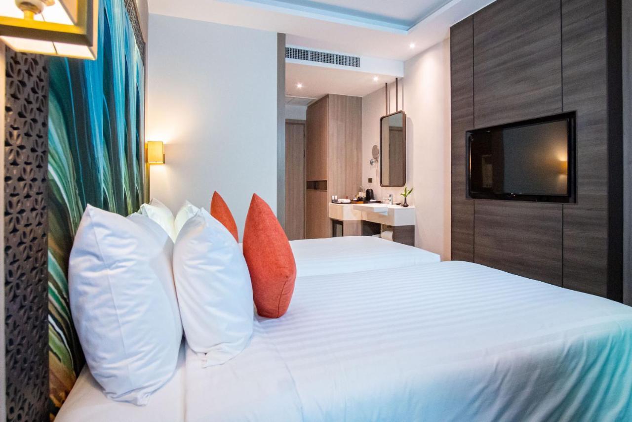 Skyview Resort Phuket Patong Beach Экстерьер фото Deluxe Room